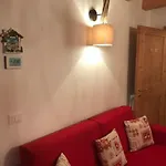 Casa Romeo Apartment *